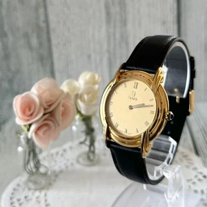 FENDI Watch 300G Gold Round Used - Picture 1 of 4