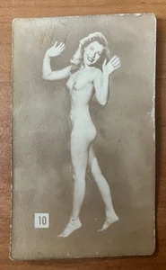 1930s Miracle Fotos Pic-Tease "The Fingers Game" Hollywood Cutie Nude #10 - RARE - Picture 1 of 2