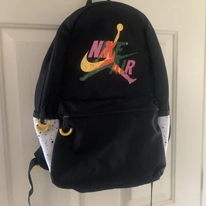"Mochila de día Nike Air Jordan Jumpman Classics talla única negra/multicolor 16""" - Imagen 1 de 7