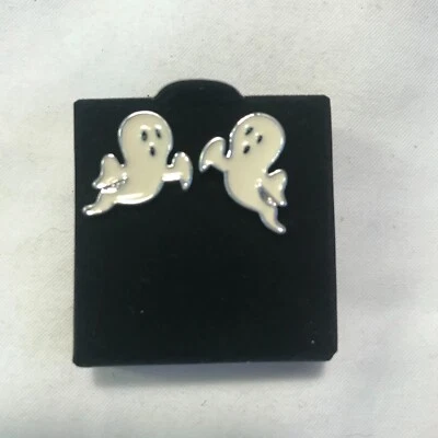 Pendientes divertidos perforados fantasma de Halloween esmalte blanco Avon 2011 Foto 1 de 4