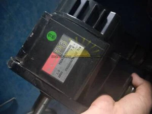 SERVOMOTORE SANYOKI AC USATO P60B13100HXS00 TESTATO - Foto 1 di 1