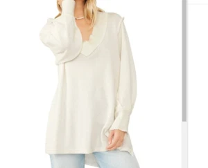 Free People Womens Blouse L White Oversized Long Sleeve Sweatshirt Top Shirt NWT - Picture 1 of 10