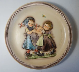 Hummel, Goebel 2nd Edition Anniversary Plate "Spring Dance" #281 1980 W.Germany  - Picture 1 of 11