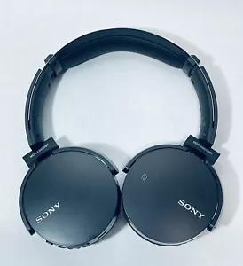 Sony MDR-XB650BT Wireless Bluetooth Extra Bass Built-in Mic On-Ear Headphones - Picture 1 of 6