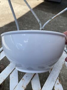 Crate & Barrel White Mixing / Serving Bowl 8.5x4” 
