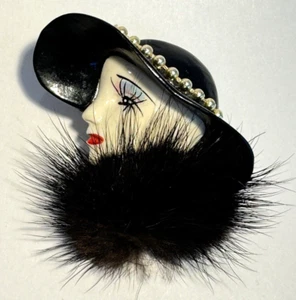 VTG Art Deco Lady w Black Hat Brooch Pin Hand Painted Ceramic Flapper Lady - Picture 1 of 9