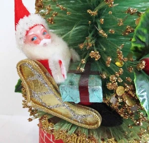 Vintage Christmas Musical Bottle Brush Tree Santas in Box 15.5"t Japan 1950s - Picture 1 of 19