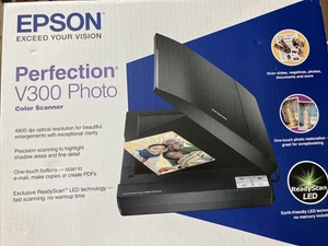 Epson Perfection V300 Photo Flatbed Color Scanner tested AC Adapter included - Bild 1 von 6