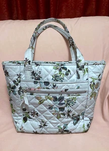 VERA BRADLEY SMALL VERA TOTE SEAWATER BLOOMS GREEN 27234-U89 NWOT - Picture 1 of 11