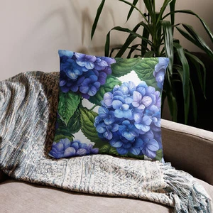 Foral Hydrange Blossoms Flower Design Home Decor Cottagecore Throw Pillow - Picture 1 of 7