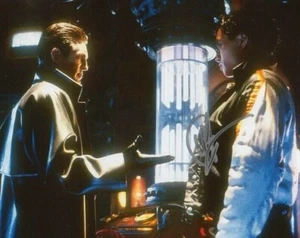 Doctor Who Autograph: YEE JEE TSO (The TV Movie) Signed Photo - Imagen 1 de 1