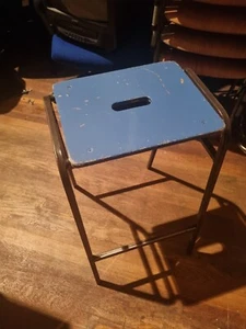 Stacking Chemistry, Science Lab, Kitchen, Bar, Vintage stool BLUE TOP FREE POST - Picture 1 of 3