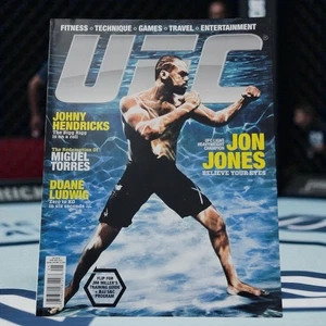 Revista UFC 2014 #14 Jon "Bones" Jones ~ Lucha libre ~ MMA ~ NOS - Imagen 1 de 2