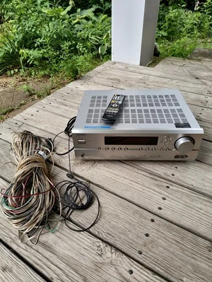 Onkyo HT-R540 Home Theater 7.1 Receiver Silver w/ Remote & Wiring BUNDLE TESTED - Image 1 of 4