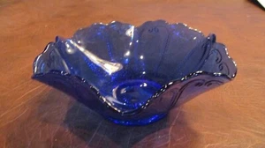 Vintage L.E. Smith Cobalt Blue Serving Bowl 8”D x 3”H Beautiful - Picture 1 of 4