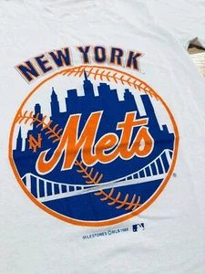 New York Mets MLB White Vintage 80s t Shirt SMALL poly blend -Fits like an XS NY - Picture 1 of 4