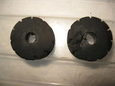 Amortiguadores de goma para tanque de gasolina Honda XL350 K0 XL 350 1974 Foto 1 de 4