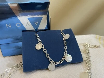 Avon 2007 Island Vibe Long Chain Necklace with Genuine Shell Accents - Silverton - Image 1 of 3