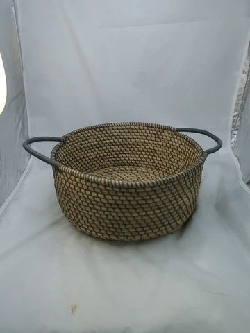 Large Sweet grass Basket With Handles Cover