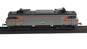 Märklin 3325 Elektrische Lokomotive BB 7298 der SNCF OVP TOP neuwertig - Picture 1 of 23