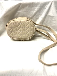 ZARA Beige Oval Quilted Crossbody Handbag Purse Small 7"x5" x2" NWOT - Picture 1 of 3