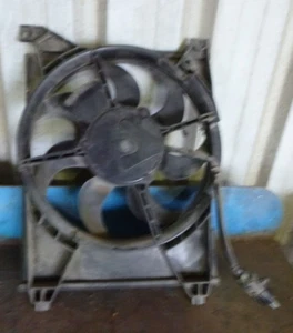 Hyundai Sonata EF-B 4/01-5/05 Radiator Fan - Picture 1 of 2
