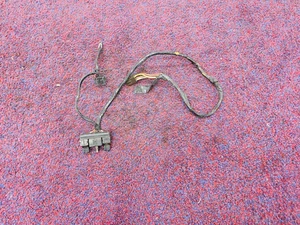 CHEVROLET CORVETTE C4 84-89 FRONT POWER SEAT CONTROL ADJUSTMENT SWITCH BUTTON - Picture 1 of 8