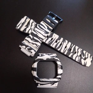 G-Shock GW-5610BW Zebramo White-Black Bezel & Band Used, No Screws - Picture 1 of 12