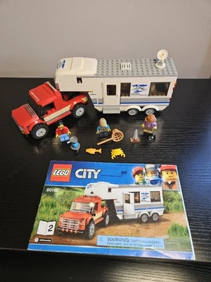LEGO City: Pickup & Caravan (60182) - Image 1 of 4