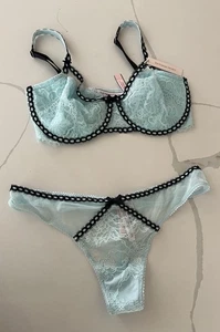 Victoria’s Secret DREAM ANGELS Ribbon Bra & Panty Set Blue Lace 36DDD/Large NWT - Picture 1 of 4