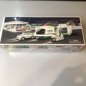 2001 Hess LKW Hubschrauber mit Motorrad und Cruiser - Neu in ungeöffneter Verpackung - Bild 1 von 7