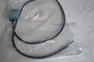 New HONEYWELL MICROSWITCH NGCMB10AX01B Limit Switch DPST 6A 120V - Picture 1 of 3