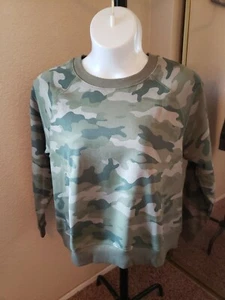BRAND NEW: Women's OLD NAVY XL Green Camouflage Crew-neck Sweatshirt - Picture 1 of 12