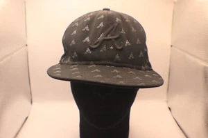 ATLANTA BRAVES Black Patterned Baseball Hat Cap New Era MLB 59 Fifty 7 1/8 Wool - Picture 1 of 4