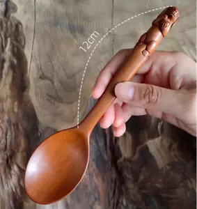 CQ173: Hand Carved 18 CM Long Chinese Yew Carving - Dog Tea Scoop Coffee Spoon - Picture 1 of 6