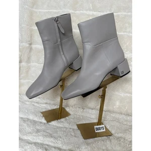Botines Franco Sarto 7.5 Flexa Fabiene Cuero Gris Puntera Cuadrada  - Imagen 1 de 4