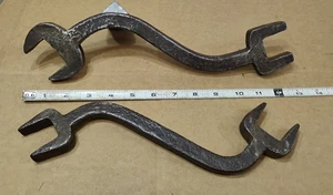 Llave mecánica de mango curvo antiguo grande de 13" 2 piezas tuerca cuadrada - Imagen 1 de 19