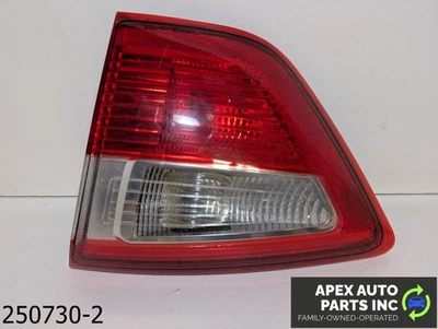 原始设备制造商 2013 - 2016 福特 C-Max 右后乘客尾灯组件 DM5113A602AB — 第 1/4 张图片