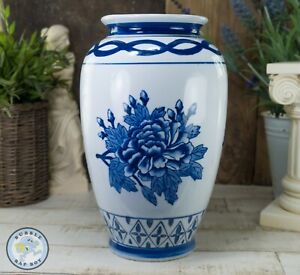 BLUE WHITE CHINA PORCELAIN FLORAL FLOWER VASE 10" TALL