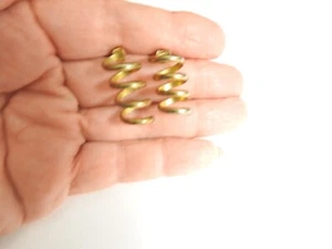 Unique Gold Tone Metal Corkscrew Pierced Earrings Vintage - Picture 1 of 3