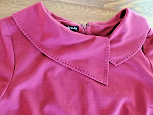RELATIVITY SHEATH DRESS SZ L Asymmetrical collar w/stitch Below knee CAP SL Wine - Picture 1 of 13
