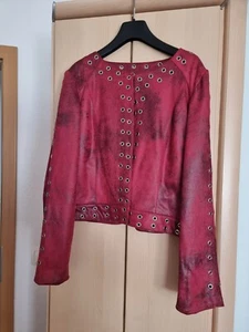 Rita Pfeffinger Jacke mit Ösendekoration Rot Größe 40 Neu - Bild 1 von 5
