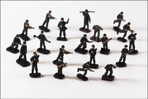 Vintage Airfix HO/00 WW II German Infantry 20 pieces painted World War 2 WW2 - Picture 1 of 1