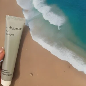 Mini juego de champú completo Living Proof 1 oz/30 ml de viaje paquete de 2 - Imagen 1 de 2