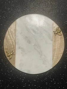 GANZ Round White Marble & Wood Charcuterie Board / Smorgasbord Gold Bumble Bee - Picture 1 of 5
