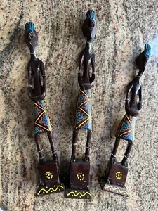 3 alte geschnitzte afrikanische Holzpuppen - Volkskunst Statue Stammesfigur Wohndeko - Bild 1 von 5