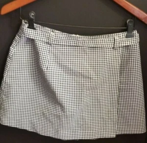 Womens Skirt Junior's Size 9 Black/White Checkered by IZ California - Picture 1 of 3