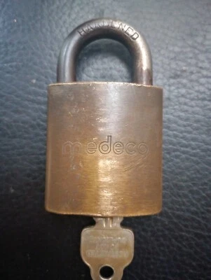 Medeco High Security Removable Core Padlock With Key - Image 1 of 4