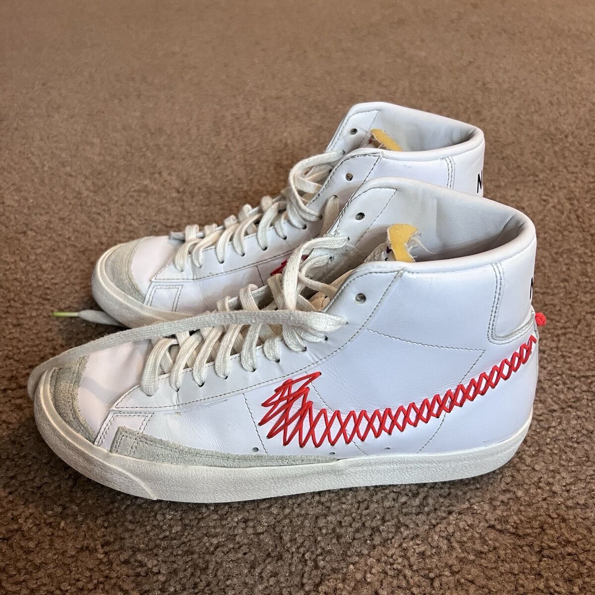 Nike Blazer '77 Vintage Mid Double Zig Zag Stitched Swoosh Nike Blazer '77 Vintage Mid Double Zig Zag Stitched Swoosh