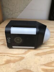 Ring Spotlight Cam Plus, Battery - Black Plus 1 Batterie Works